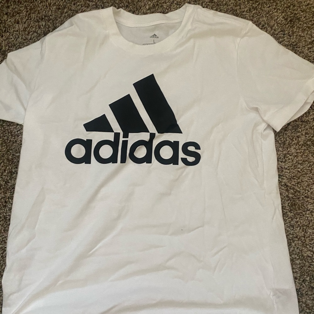 Adidas tshirt